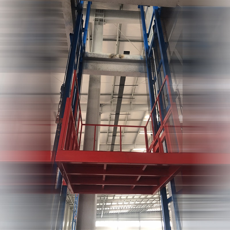 ​升降货梯与传统牵引电梯的安全装置一起